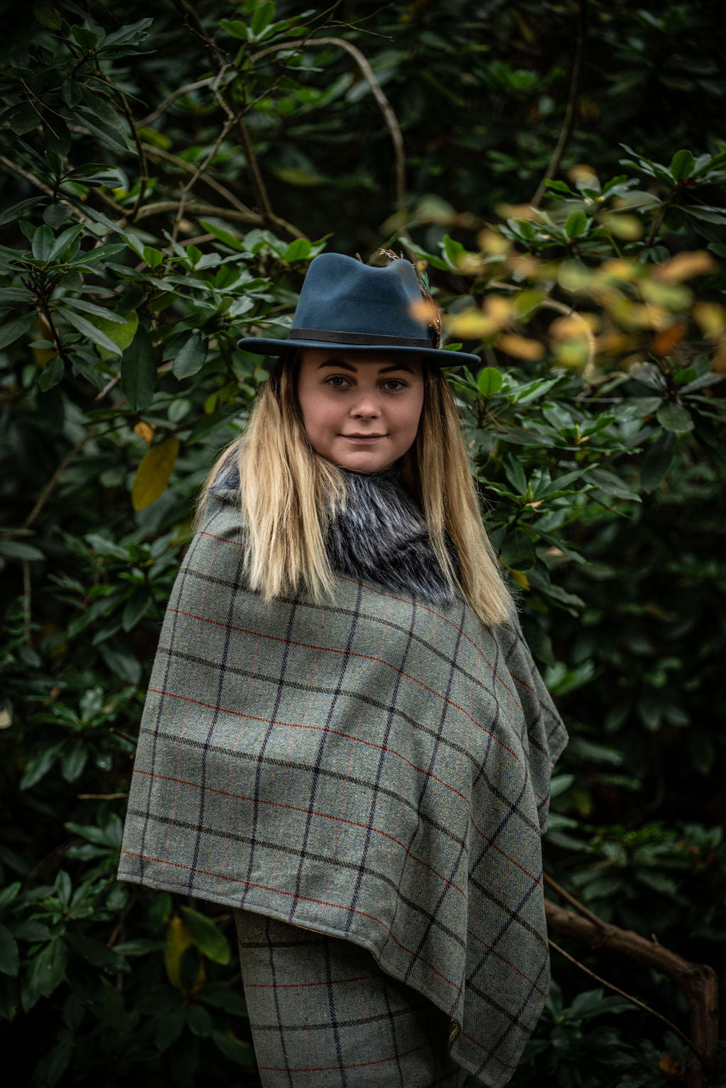 100% Wool Grey Tweed Poncho with Faux Fur Collar