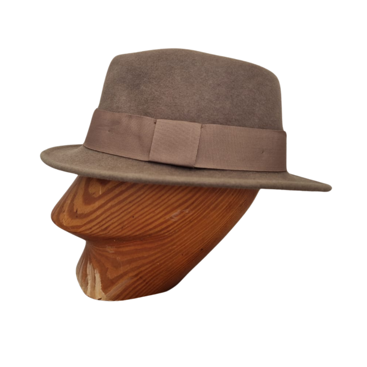 Pale green trilby side
